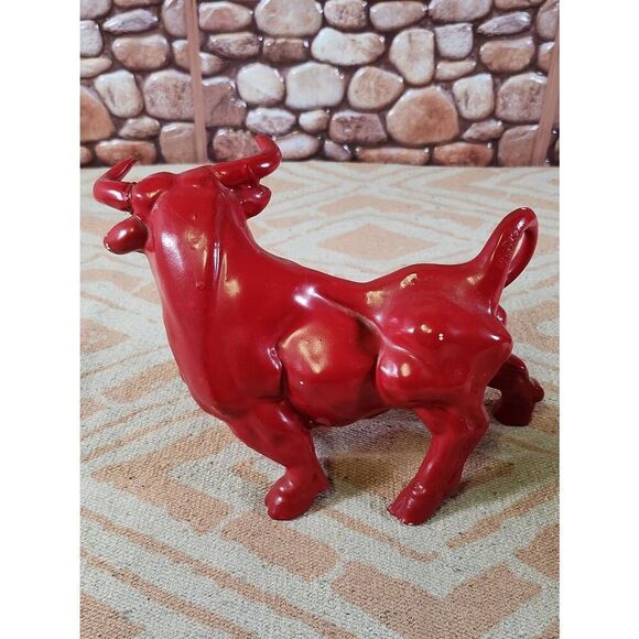Vintage Ceramic Red Matador and Bull Statues - Picture 11 of 16